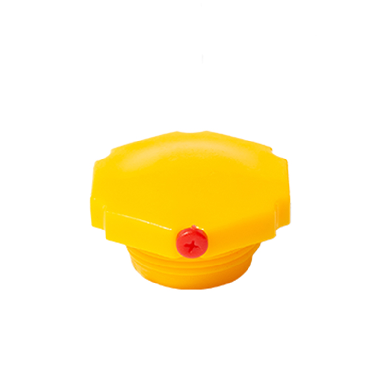 Topi bolong plastik